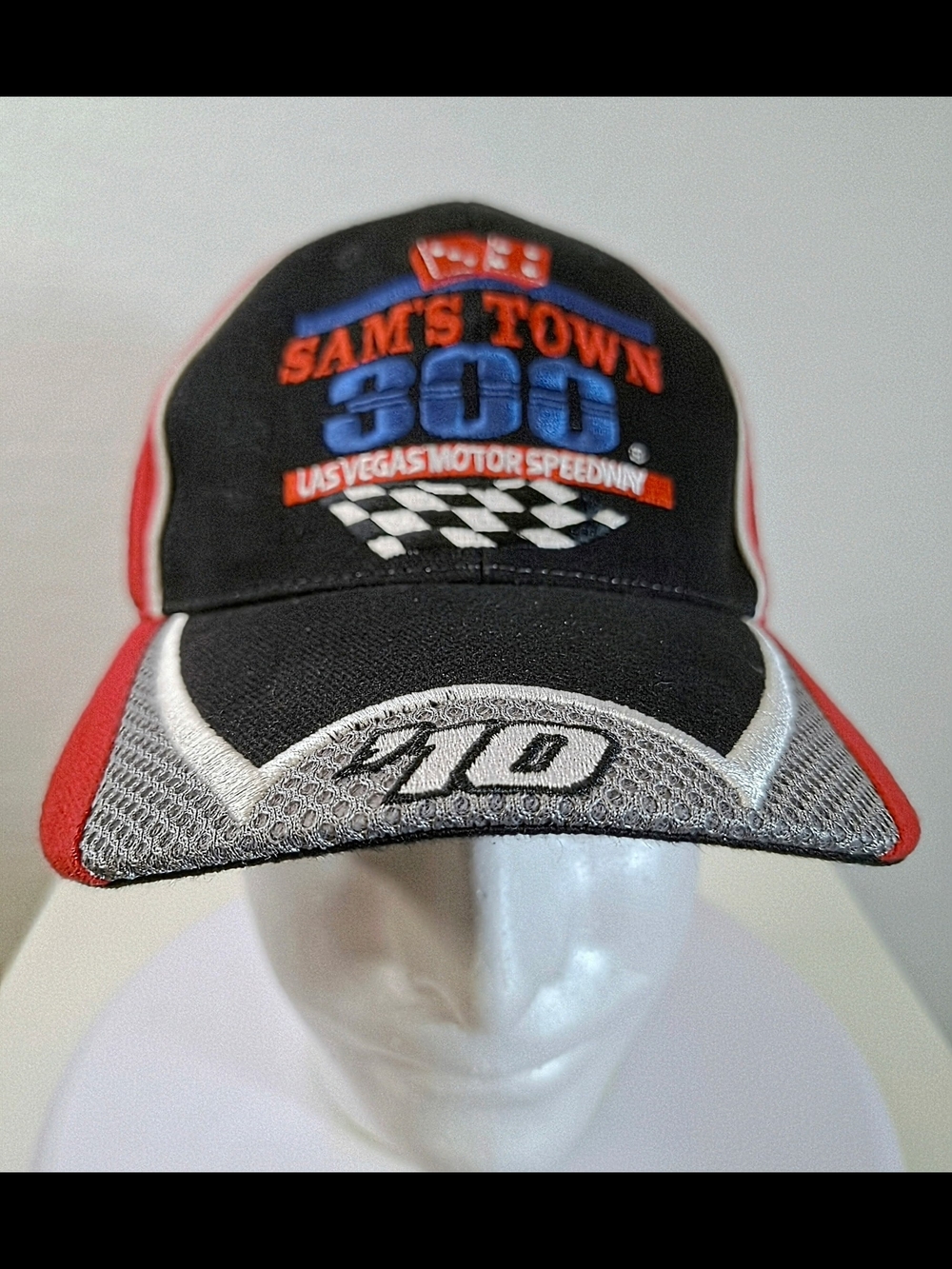 Nascar Sam's Town 300 Black Red Gray Racing Cap